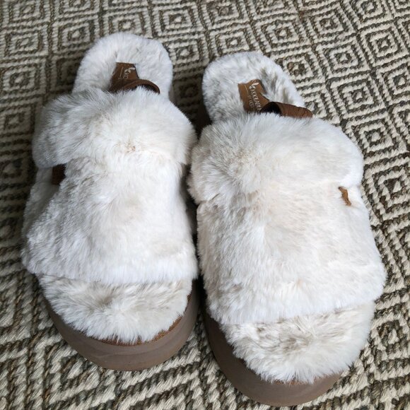 New UGG Kulaburra Plataforms - Picture 2 of 3